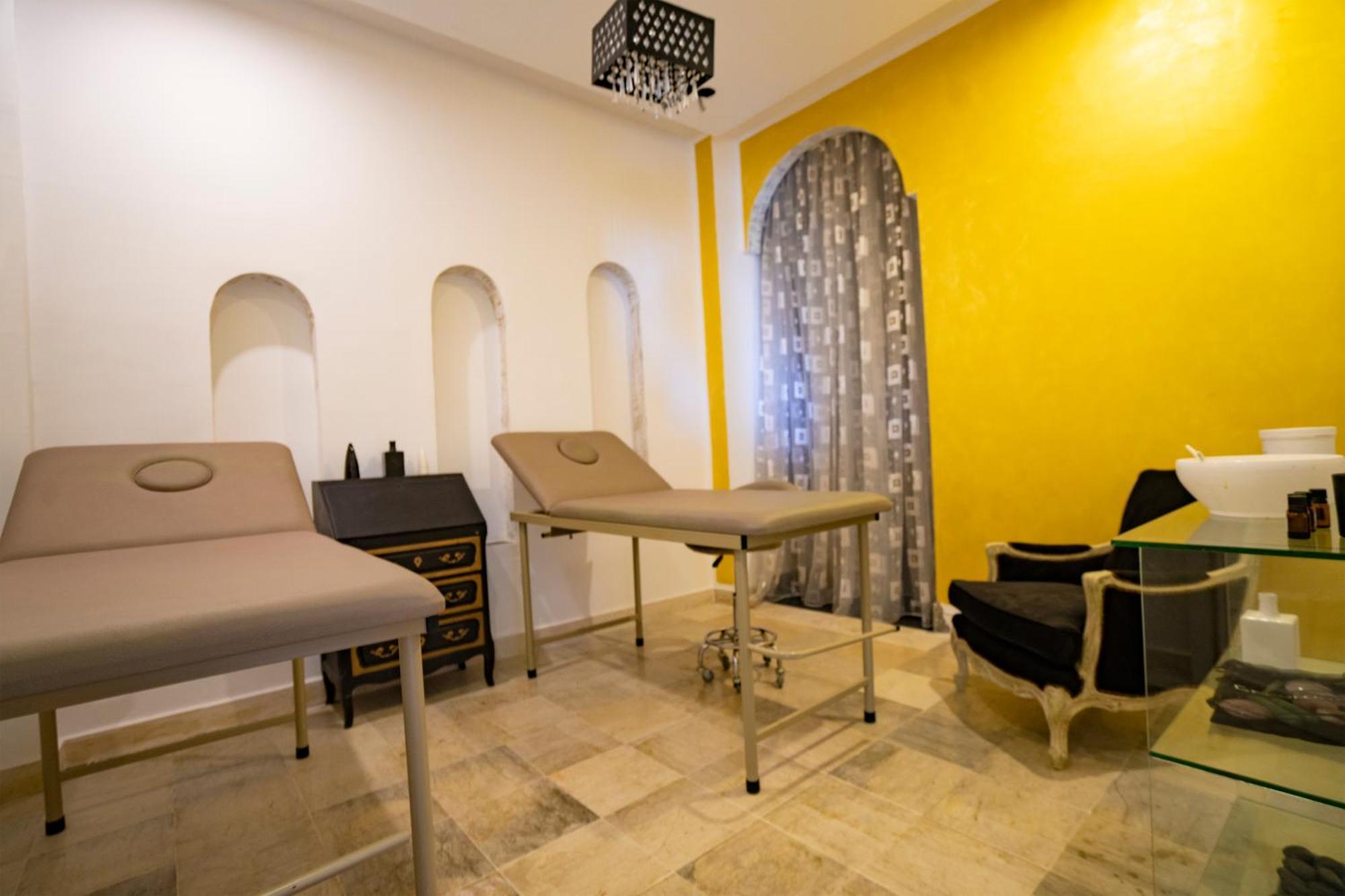 Dar El Molk Concept Hotel And Spa Mornag ภายนอก รูปภาพ