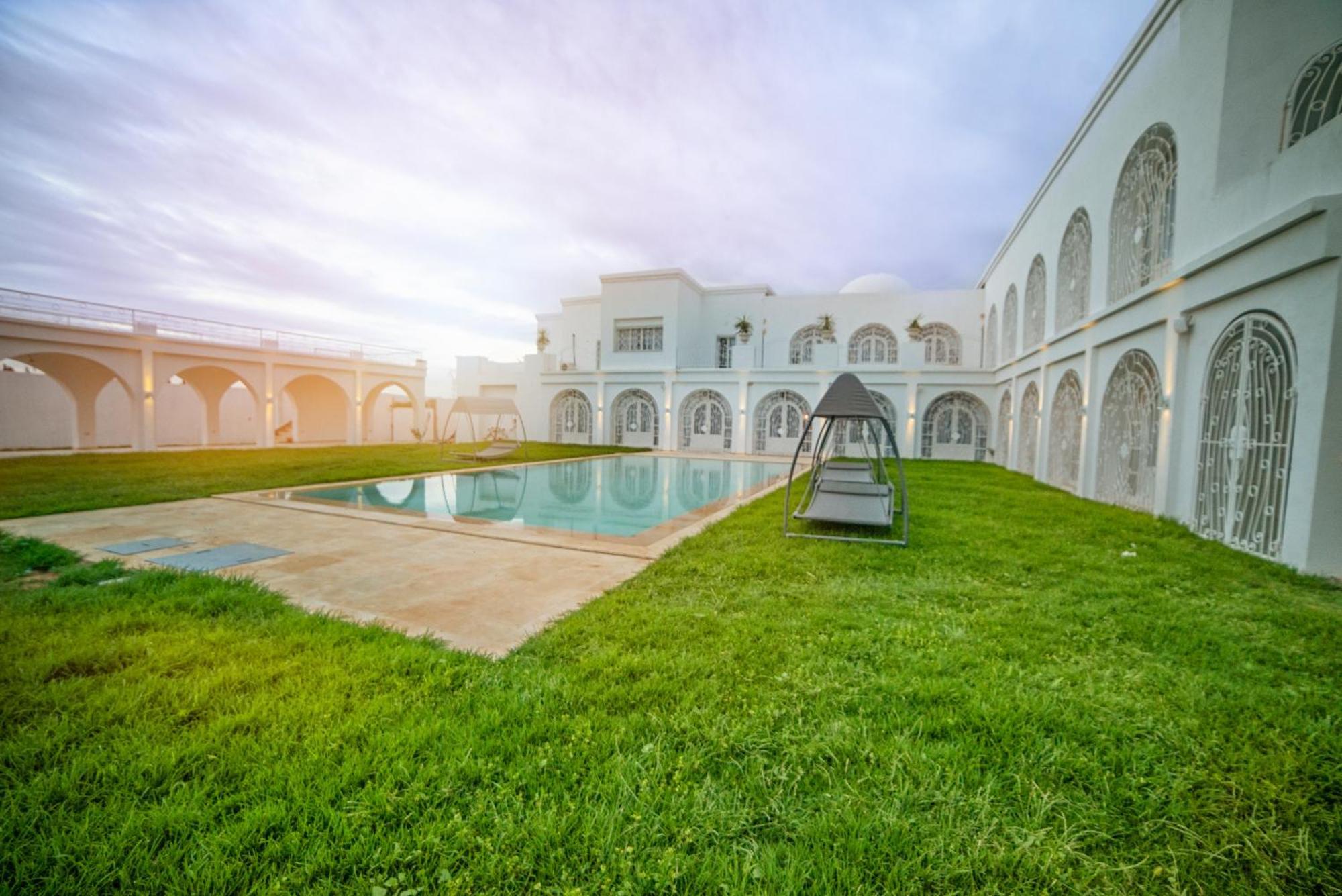 Dar El Molk Concept Hotel And Spa Mornag ภายนอก รูปภาพ