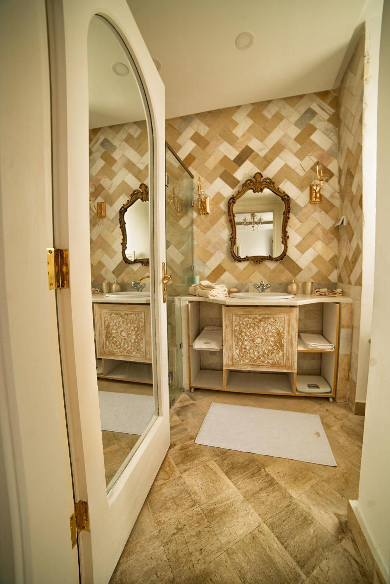 Dar El Molk Concept Hotel And Spa Mornag ภายนอก รูปภาพ